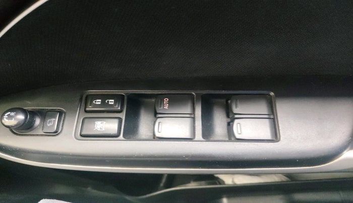 2018 Maruti Baleno DELTA PETROL 1.2, Petrol, Manual, 38,495 km, interior