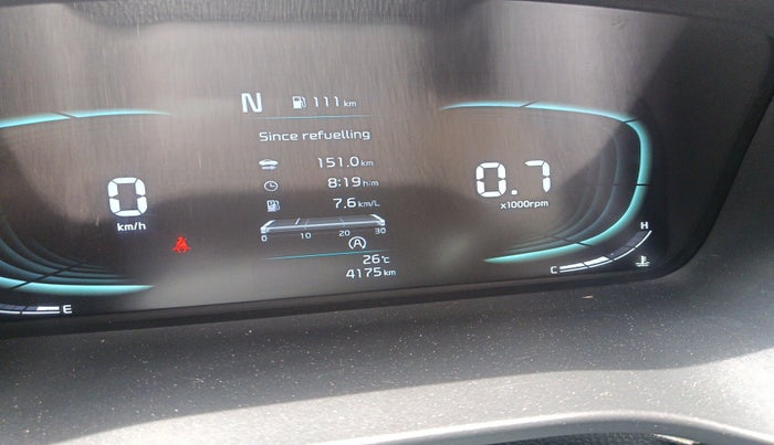 2023 KIA CARENS PRESTIGE PLUS 1.5 PETROL IMT 7 STR, Petrol, Manual, 4,175 km, interior