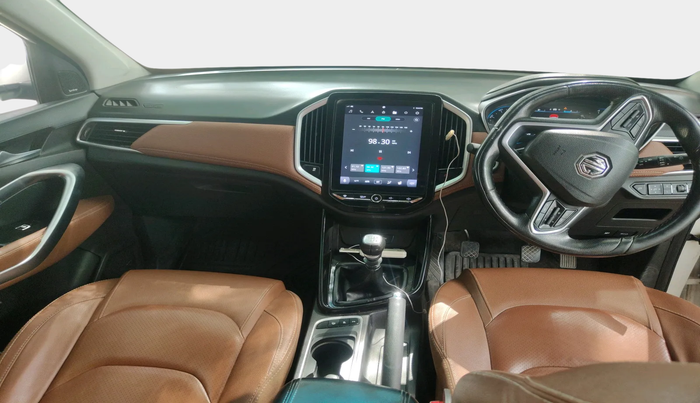 2020 MG HECTOR PLUS SHARP 2.0 DIESEL TURBO MT 6-STR, Diesel, Manual, 97,606 km, interior