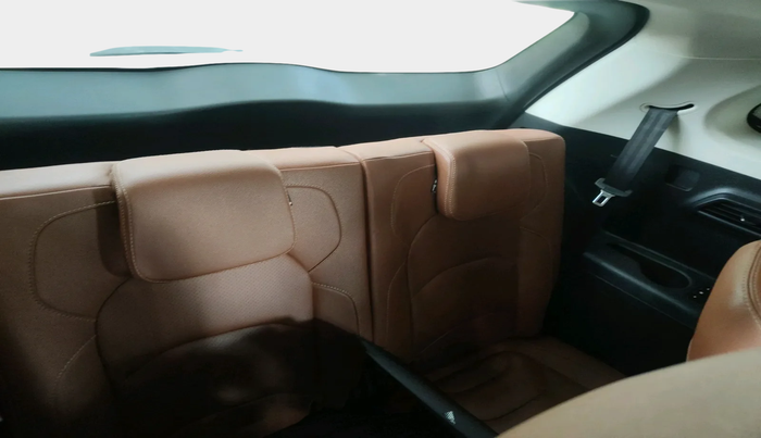 2020 MG HECTOR PLUS SHARP 2.0 DIESEL TURBO MT 6-STR, Diesel, Manual, 97,606 km, interior