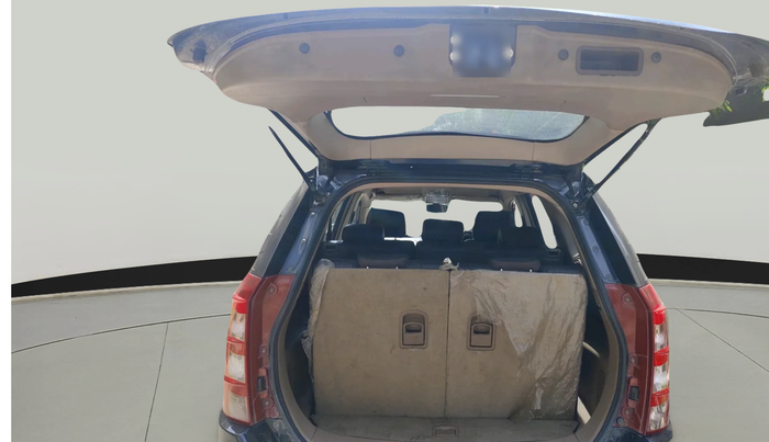2013 Mahindra XUV500 W8, Diesel, Manual, 90,954 km, exterior