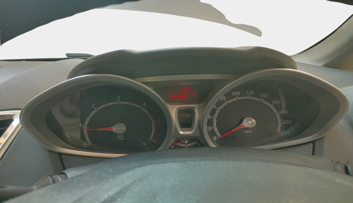 2013 Ford Fiesta TITANIUM DIESEL, Diesel, Manual, 1,64,561 km, interior