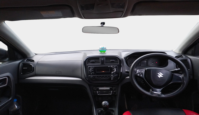 2016 Maruti Vitara Brezza ZDI, Diesel, Manual, 1,12,484 km, interior