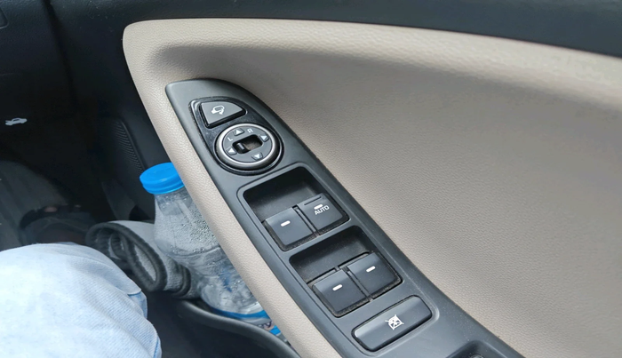 2016 Hyundai Elite i20 ASTA 1.2, Petrol, Manual, 69,605 km, interior