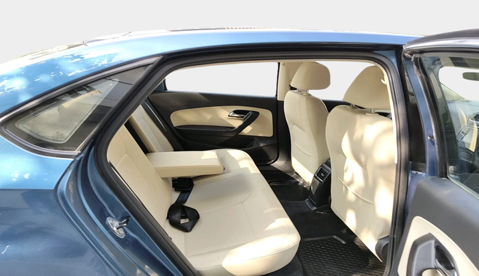 2017 Skoda Rapid AMBITION 1.6 MPI MT, Petrol, Manual, 43,732 km, interior