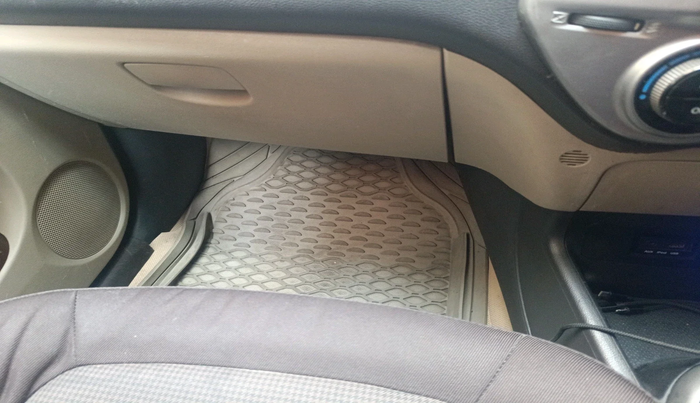 2014 Hyundai i20 SPORTZ 1.2, Petrol, Manual, 70,274 km, interior