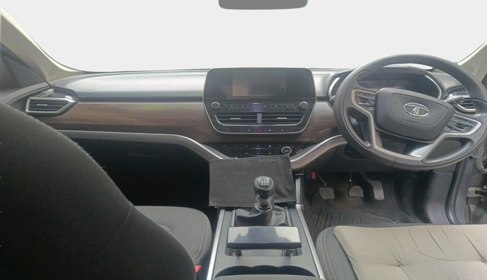 2019 Tata Harrier XT 2.0L KRYOTEC, Diesel, Manual, 59,230 km, interior