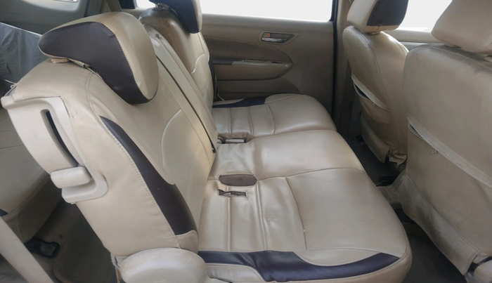 2013 Maruti Ertiga ZDI, Diesel, Manual, 4,52,405 km, interior