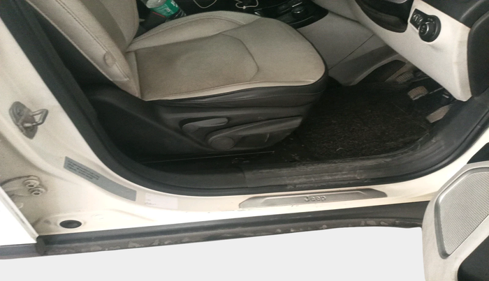 2017 Jeep Compass LIMITED 2.0 DIESEL, Diesel, Manual, 98,265 km, interior