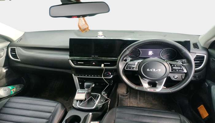 2023 KIA SELTOS  GTX PLUS 1.5 DIESEL AT, Diesel, Automatic, 40,285 km, interior