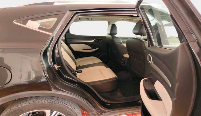 2021 MG ASTOR SHARP 1.5 MT, Petrol, Manual, 34,468 km, interior