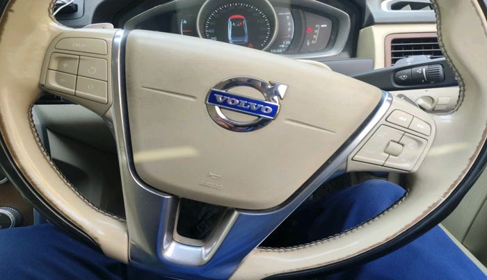 2014 Volvo S80 D5, Diesel, Automatic, 1,40,769 km, interior