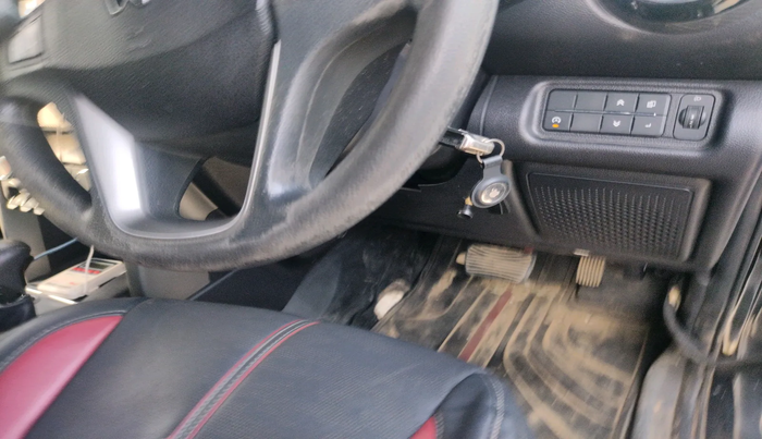 2023 Mahindra Thar LX P 2WD AT HT, Petrol, Automatic, 65,000 km, interior