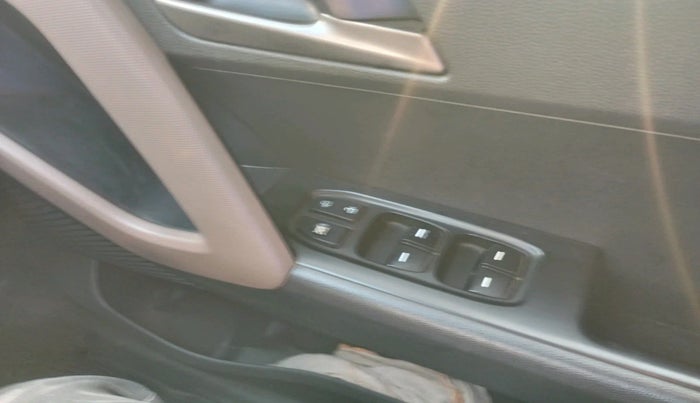 2015 Hyundai Creta SX PLUS AT 1.6 DIESEL, Diesel, Automatic, 78,288 km, interior