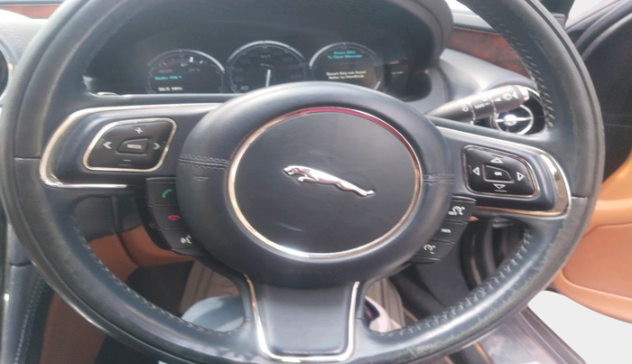 2011 Jaguar XJ L 3.0 V 6, Petrol, Automatic, 35,261 km, interior