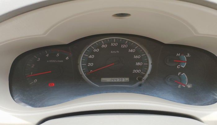 2014 Toyota Innova 2.5 VX 7 STR, Diesel, Manual, 1,44,797 km, interior