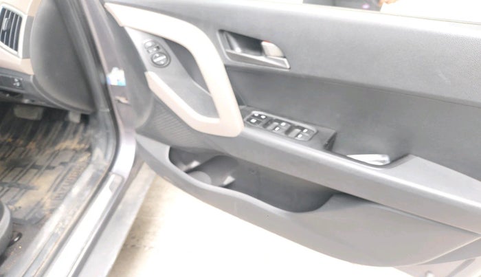 2018 Hyundai Creta SX PLUS AT 1.6 DIESEL, Diesel, Automatic, 1,79,499 km, interior