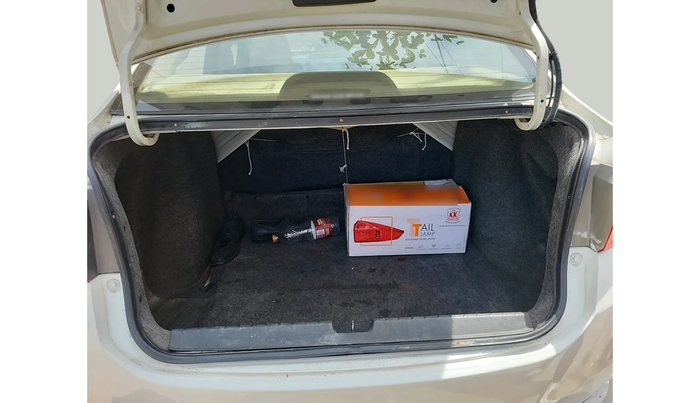 2014 Honda City 1.5L I-DTEC V, Diesel, Manual, 75,922 km, exterior