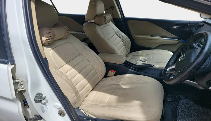 2014 Honda City 1.5L I-DTEC V, Diesel, Manual, 75,922 km, interior