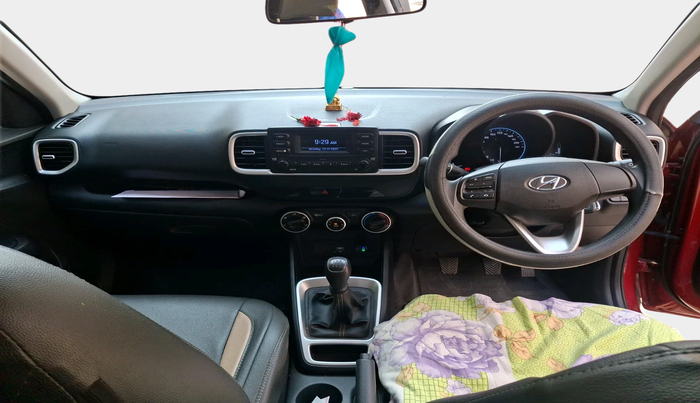 2021 Hyundai VENUE S 1.2, Petrol, Manual, 37,936 km, interior