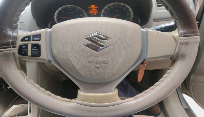 2015 Maruti Ertiga ZDI, Diesel, Manual, 2,69,718 km, interior