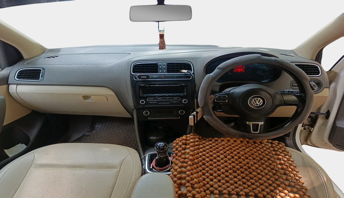 2012 Volkswagen Vento HIGHLINE DIESEL 1.6, Diesel, Manual, 1,49,073 km, interior