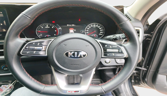 2020 KIA SELTOS GTX PLUS AT 1.5 DIESEL, Diesel, Automatic, 83,607 km, interior