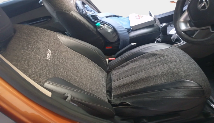 2016 Tata Tiago XZ PETROL, Petrol, Manual, 87,643 km, interior