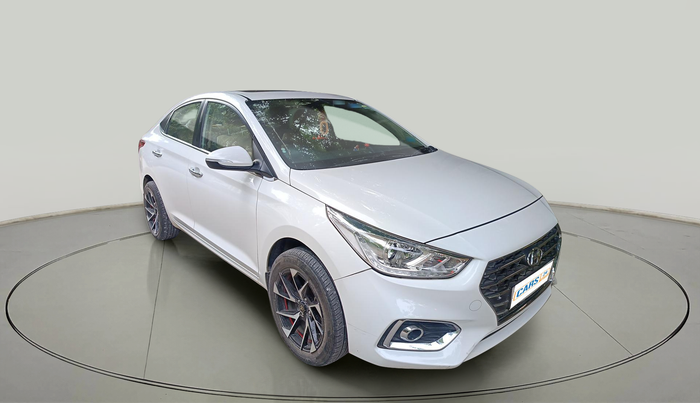 2017 Hyundai Verna 1.6 VTVT SX O, Petrol, Manual, 32,535 km, exterior