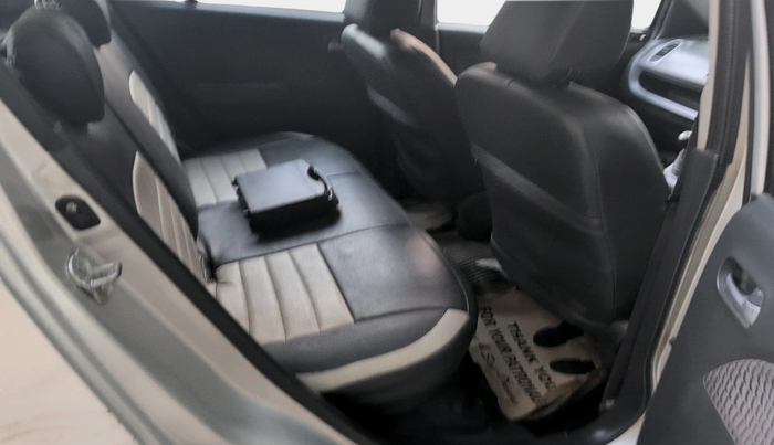 2012 Maruti Ritz VDI, Diesel, Manual, 3,08,346 km, interior