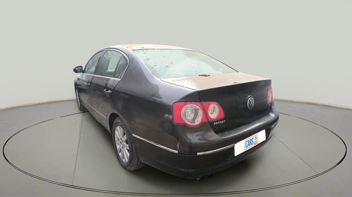 2010 Volkswagen Passat 1.8L TSI, Petrol, Manual, 1,05,659 km, exterior