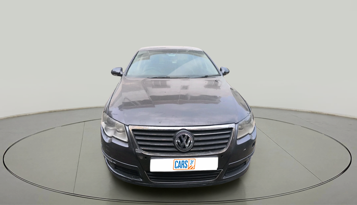 2010 Volkswagen Passat 1.8L TSI, Petrol, Manual, 1,05,659 km, exterior