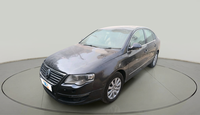 2010 Volkswagen Passat 1.8L TSI, Petrol, Manual, 1,05,659 km, exterior