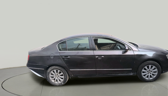 2010 Volkswagen Passat 1.8L TSI, Petrol, Manual, 1,05,659 km, exterior