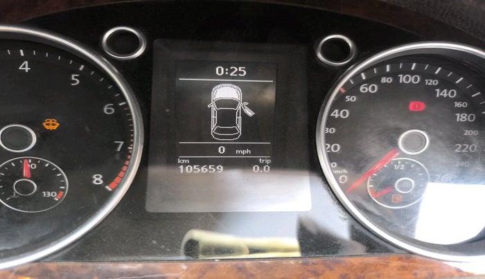 2010 Volkswagen Passat 1.8L TSI, Petrol, Manual, 1,05,659 km, interior