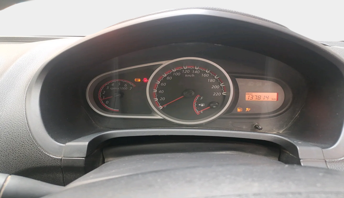 2013 Ford Figo TITANIUM 1.4 DIESEL, Diesel, Manual, 1,37,814 km, interior
