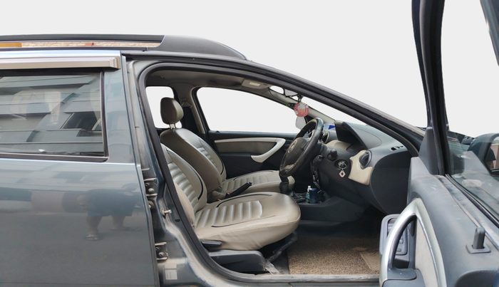 2014 Renault Duster 85 PS RXL DIESEL, Diesel, Manual, 69,015 km, interior