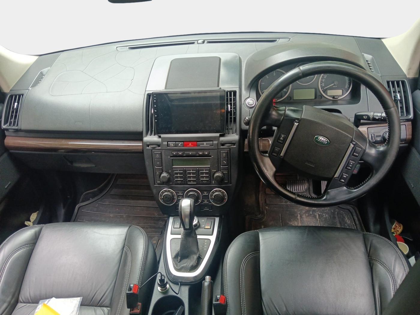 2012 Landrover Freelander 2 SD4 HSE, Diesel, Automatic, 1,74,075 km, interior