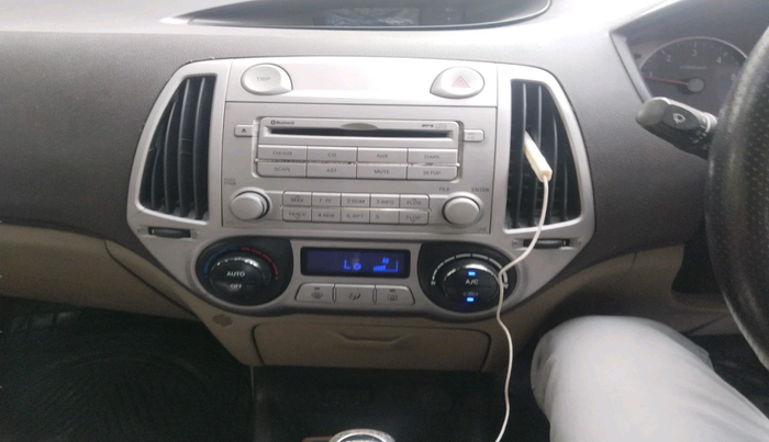 2011 Hyundai i20 SPORTZ 1.4 CRDI, Diesel, Manual, 1,29,331 km, interior