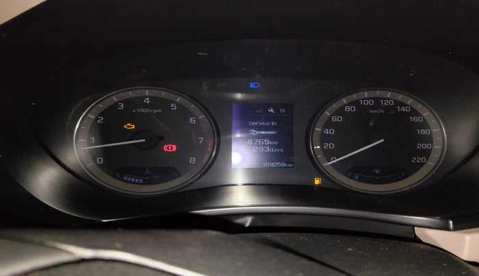 2017 Hyundai Elite i20 ASTA 1.2 (O), Petrol, Manual, 1,69,259 km, interior