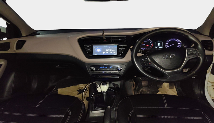 2017 Hyundai Elite i20 ASTA 1.2 (O), Petrol, Manual, 1,69,259 km, interior