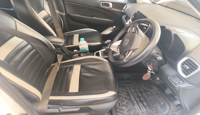 2019 Hyundai VENUE SX 1.4 CRDI, Diesel, Manual, 61,912 km, interior