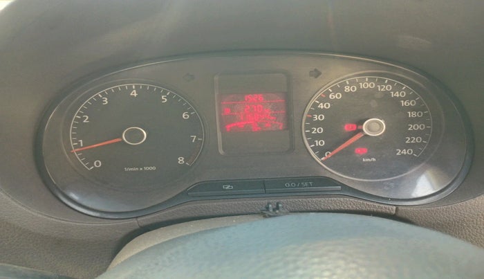 2011 Volkswagen Vento HIGHLINE 1.6 MPI, Petrol, Manual, 1,16,844 km, interior