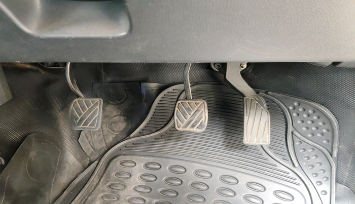 2016 Maruti Swift Dzire TOUR DIESEL, Diesel, Manual, 1,12,136 km, interior