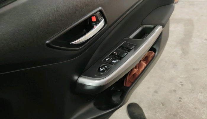 2020 Maruti Swift ZXI, Petrol, Manual, 69,141 km, interior