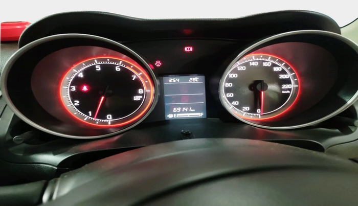 2020 Maruti Swift ZXI, Petrol, Manual, 69,141 km, interior