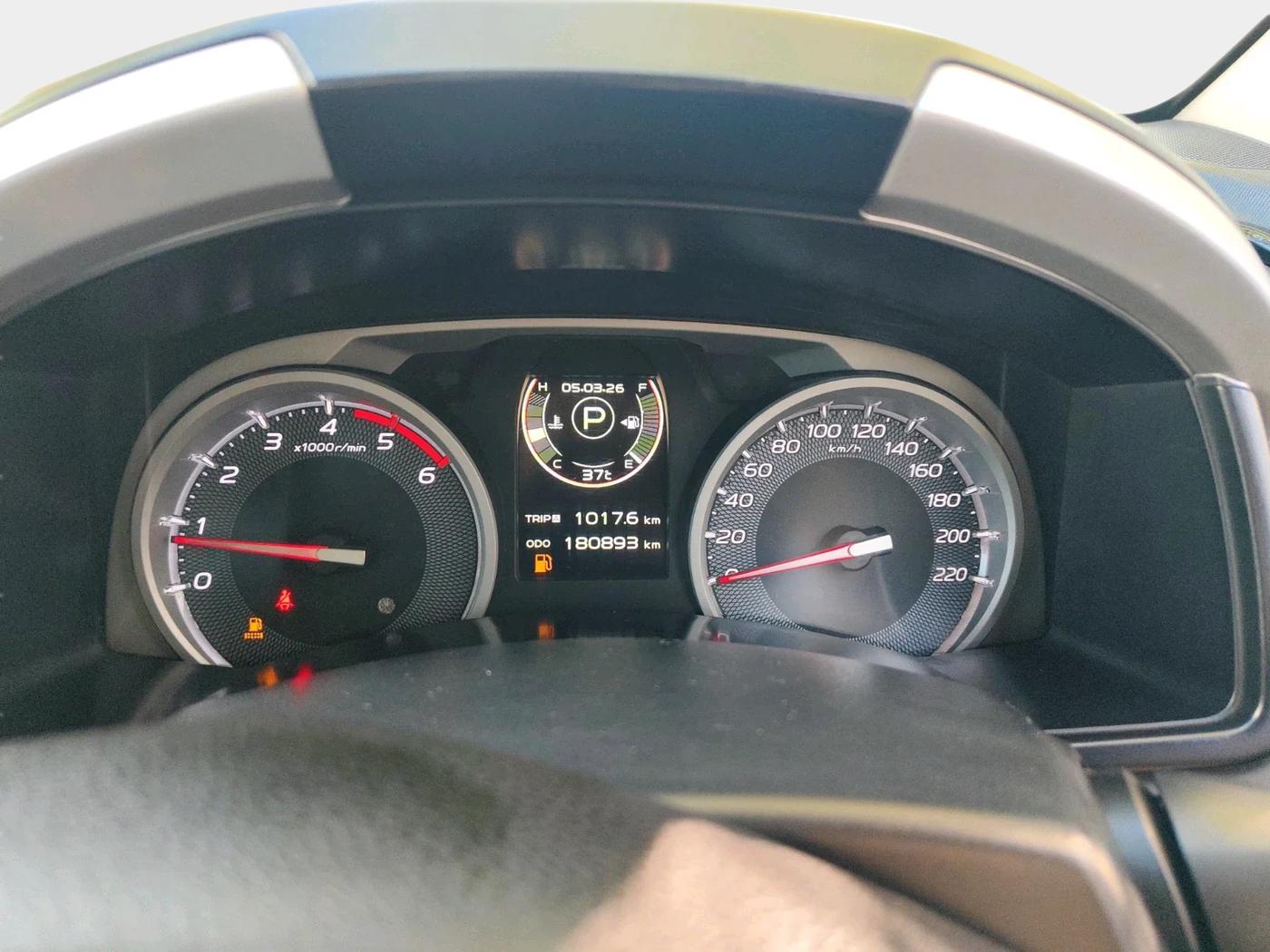 2017 ISUZU MU-X 4x4 A/T, Diesel, Automatic, 1,80,893 km, interior