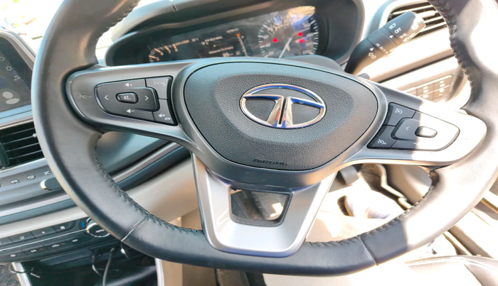 2023 Tata ALTROZ  XZ Plus (O) (S), Petrol, Manual, 8,071 km, interior