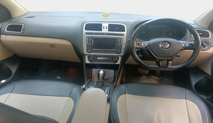 2018 Volkswagen Ameo HIGHLINE PLUS 1.5L AT 16 ALLOY, Diesel, Automatic, 77,675 km, interior