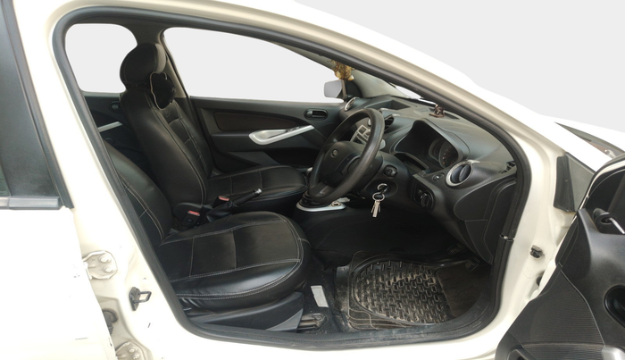 2012 Ford Figo ZXI 1.4 DIESEL, Diesel, Manual, 1,45,528 km, interior